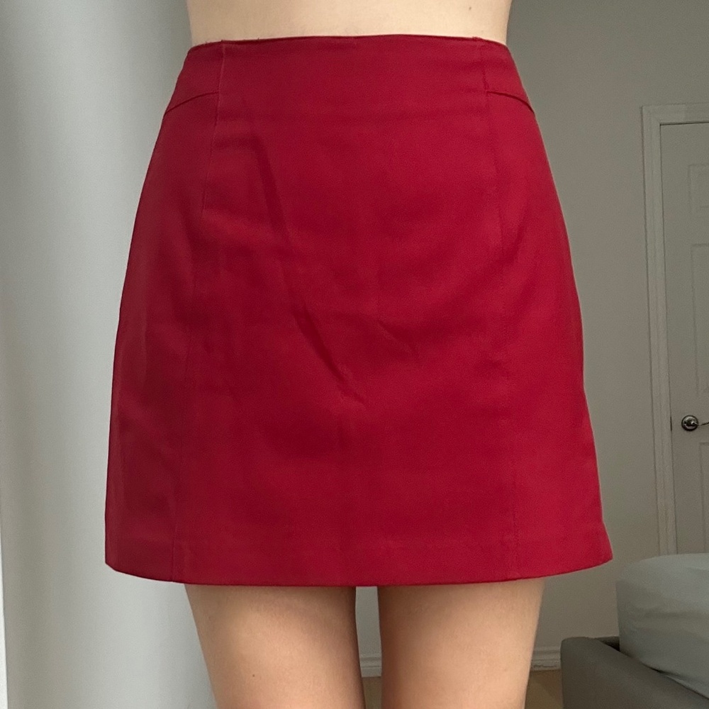 VINTAGE RED SKIRT WITH BUILT-IN SHORTS